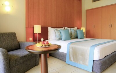 LABRANDA Alantur Resort - Standard Room, Sea View, Annex Building - Pool View