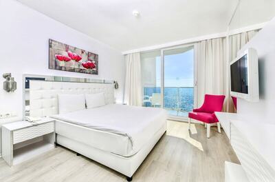 Le Bleu Hotel & Resort Kusadasi - Standard Room, Garden View