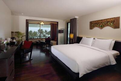 Le Meridien Phuket Beach Resort - Deluxe Ocean Terrace, Guest room, 1 King, Balcony