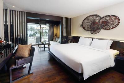 Le Meridien Phuket Beach Resort - Junior Suite, 1 King, Ocean view, Balcony