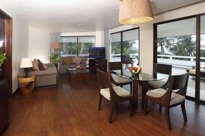 Le Meridien Phuket Beach Resort - Deluxe Suite, 1 Bedroom Suite, 1 King, Sofa bed, Oceanfront
