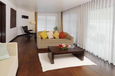 Le Meridien Phuket Beach Resort - Grand Suite, 2 Bedroom Suite, Oceanfront, Balcony