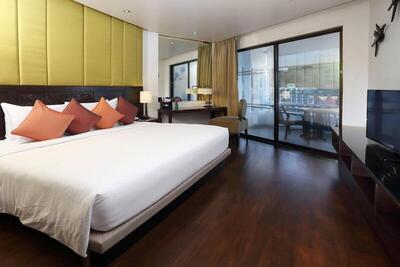 Le Meridien Phuket Beach Resort - Grand Suite, 2 Bedroom Suite, Oceanfront, Balcony