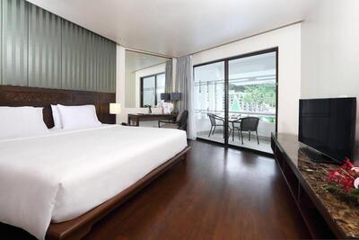 Le Meridien Phuket Beach Resort - Deluxe Suite, 1 Bedroom Suite, 1 King, Sofa bed, Oceanfront