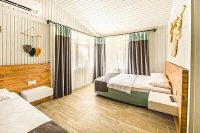 Leda Beach Hotel - Triple Room