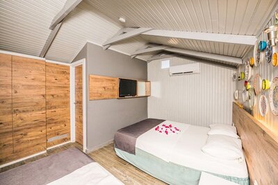 Leda Beach Hotel - Triple Room