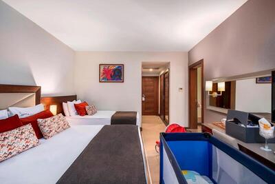 Leodikya Kirman Premium - Family Room With Sea View
