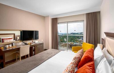 Leodikya Kirman Premium - Family Room With Sea View