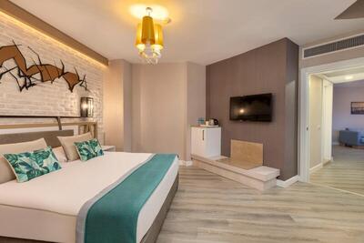 Limak Arcadia Sport Resort Belek - Jacuzzi Suite