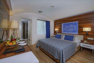 Limak Atlantis Deluxe Hotel Belek - Family Room