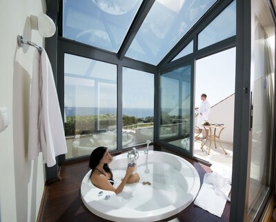 Limak Limra Hotel & Resort - Suite, Bathtub