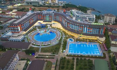 Lonicera Resort & Spa Hotel, Алания, Турция