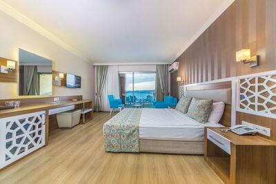 Lonicera Resort & Spa Hotel - Resort Family Room
