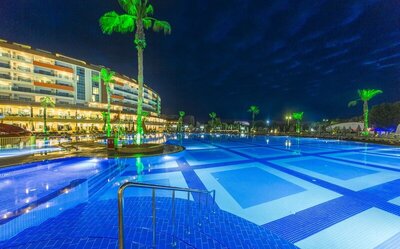 Lonicera Resort & Spa Hotel, Алания, Турция
