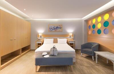 Lyttos Beach - Family Three-Bedroom Suite with Garden View