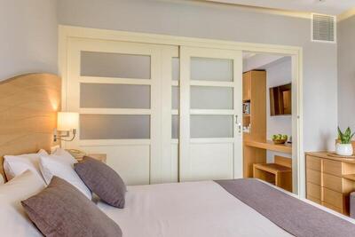 Lyttos Beach - Family Room with Sea View - Sliding Door