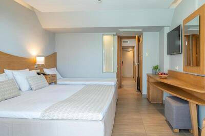 Lyttos Beach - Suite with Sharing Pool - Sea View