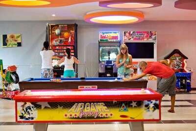 M.C Beach Park Resort Hotel, Алания, Турция