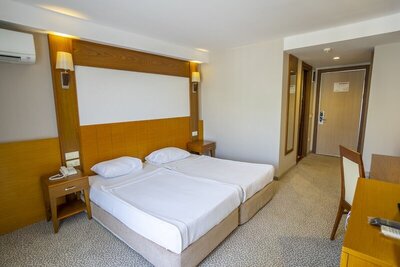 M.C Beach Park Resort Hotel - Standard Single Room