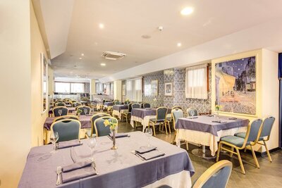Marina Club Hotel, Бая Домиция, Италия