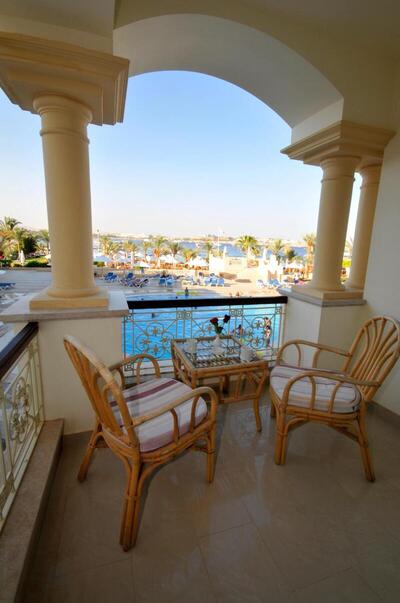 Marina Sharm Hotel - Royal Club Room with Sea and Pool View