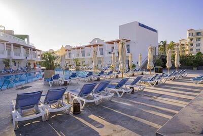 Marina Sharm Hotel - Royal Club Room with Sea and Pool View