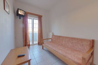 Marirena - Family Room (4pax)