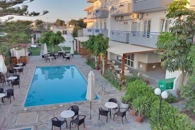 Marirena, Ираклион, Гърция