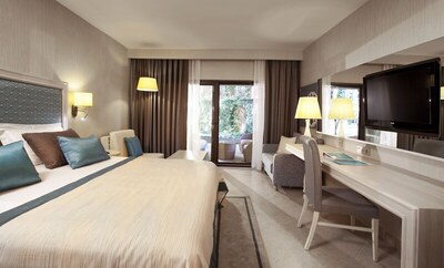 Martı Myra - Superior Triple Room, Forest View