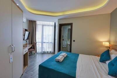 Marti Prime Beach Hotel - Standard Room - Partial Sea View