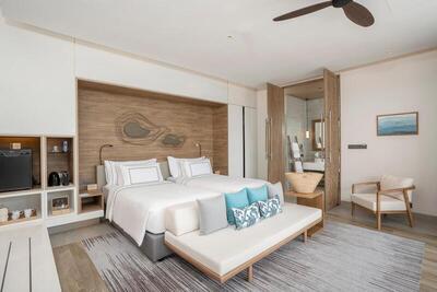 Meliá Phuket Mai Khao - One-Bedroom Suite with Outdoor Bathtub