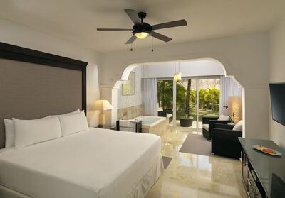 Melia Caribe Beach Resort - Family Room Tropical Palms