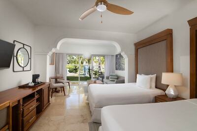 Melia Caribe Beach Resort - The Level Junior Suite Garden View