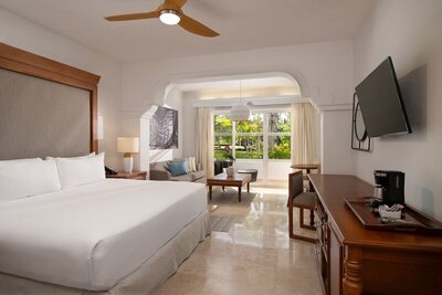 Melia Caribe Beach Resort - The Level Junior Suite Garden View