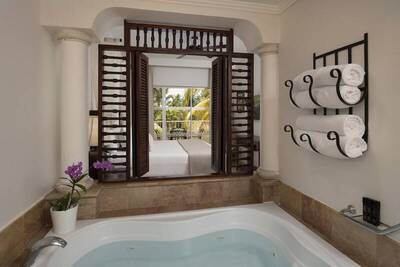 Melia Caribe Beach Resort - The Level, Suite, 2 Bedrooms