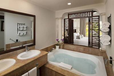 Melia Caribe Beach Resort - The Level, Suite, 2 Bedrooms