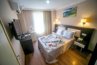 MERİDİA BEACH HOTEL - Family Bungalow