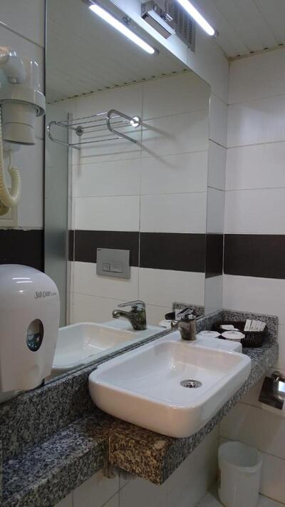 MERİDİA BEACH HOTEL - Family Bungalow