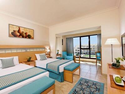 Movenpick Waterpark Resort & Spa Soma Bay - Deluxe Room With Twin Bed & Side Sea View 