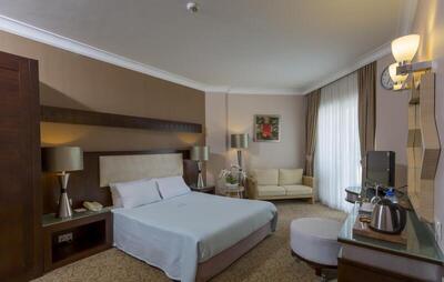 Mukarnas Spa & Resort Hotel - Family Room with Sea View
