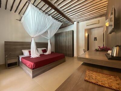 My Blue Hotel - Deluxe Double Room