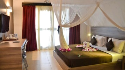 My Blue Hotel - Deluxe Double Room