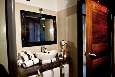 My Blue Hotel - Deluxe Double Room