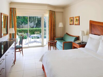 Naama Bay Promenade Beach Resort - Deluxe Room, 1 King Bed, Garden View, Beachside