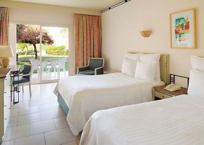 Naama Bay Promenade Beach Resort - Standard Room, 2 Queen Beds, Pool View, Mountainside