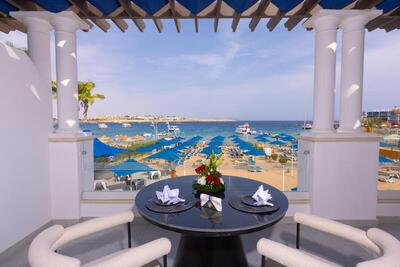 Naama Bay Suites & SPA - Junior Suites Jacuzzi Beach Front