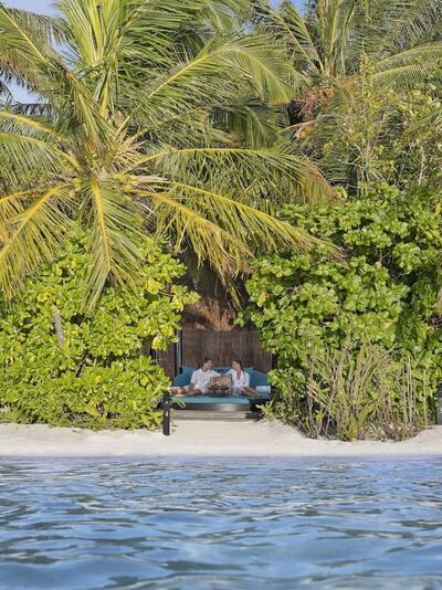 Naladhu Private Island Maldives - Ocean House With Pool And Private Beach Cabana
