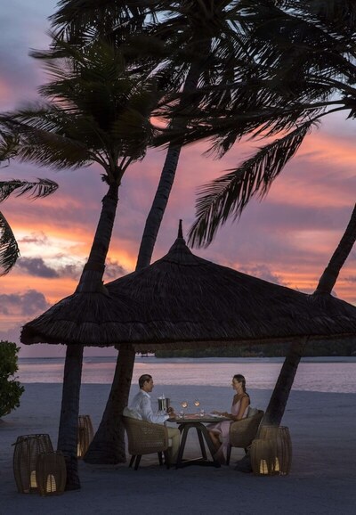 Naladhu Private Island Maldives, , Малдиви