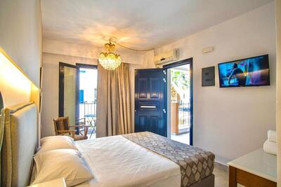 Nami Hotel & Suites - Superior Triple Room