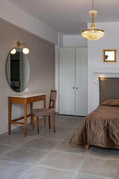 Nami Hotel & Suites - Standard Double Room